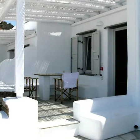 Vega Aparthotel Tínos