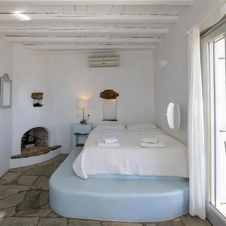Vega Aparthotel